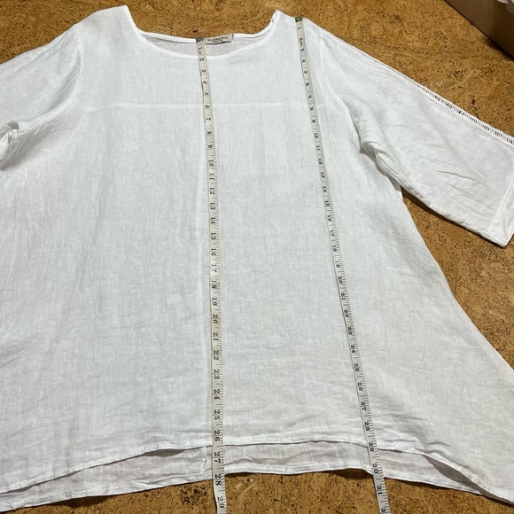 Valentina Naldi 100% Linen White Eyelet Crochet Sleeve Sharkbite Hem Top Sz 1X - Picture 12 of 14